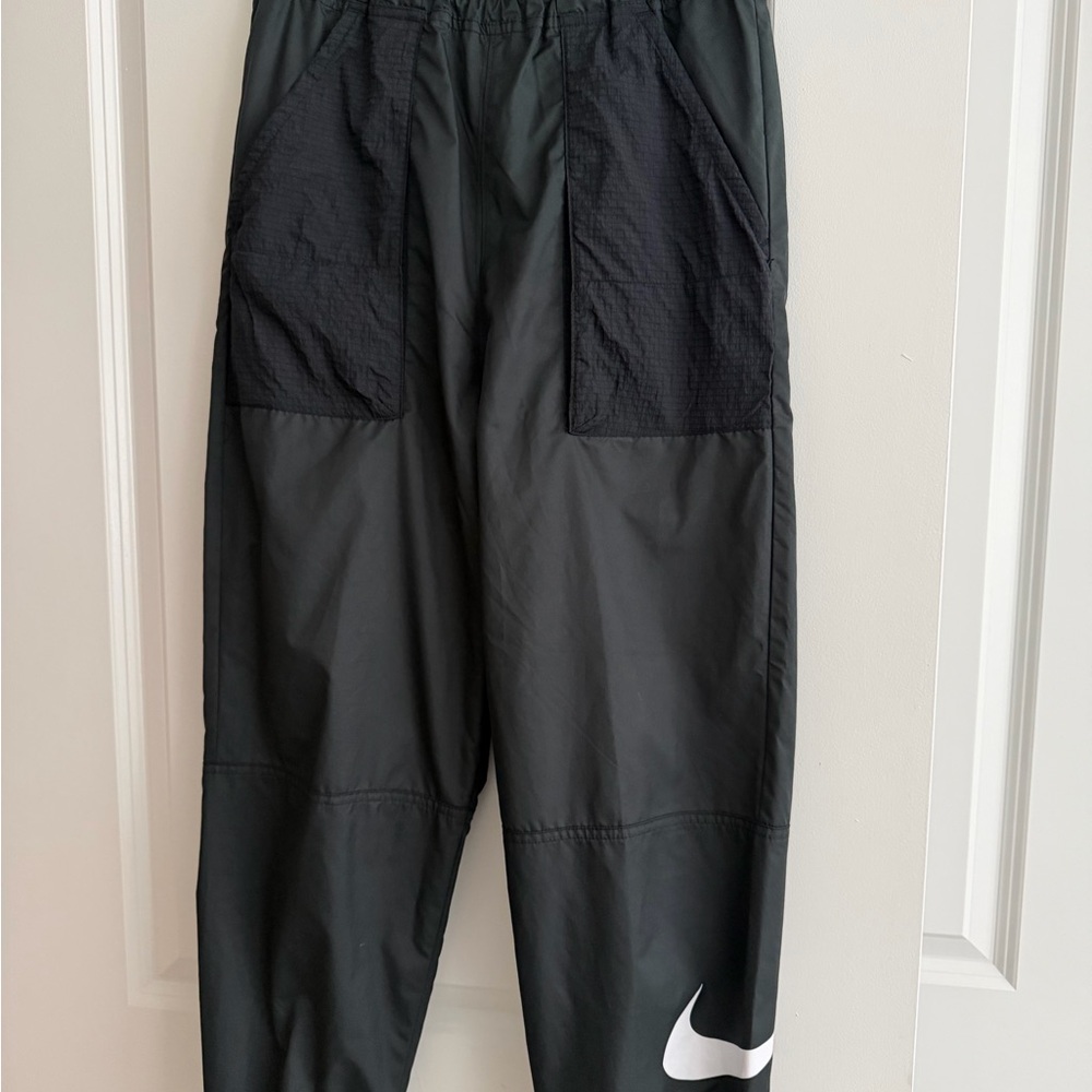 Nike Women’s Black Athletic Pants